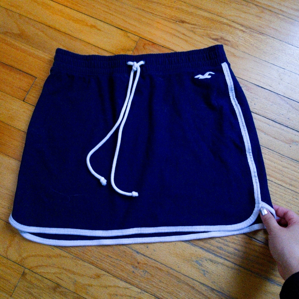 Hollister sporty skirt